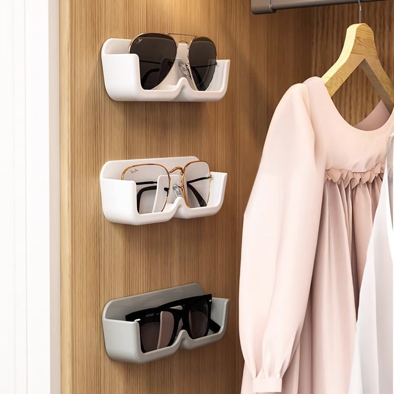 High End Glass Display Cabinet - Home Cinema Glasses 评论和价格