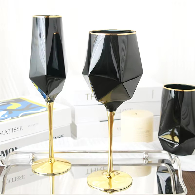 Pure Black Crystal Golden Edge - Home Cinema Glasses 评论和价格